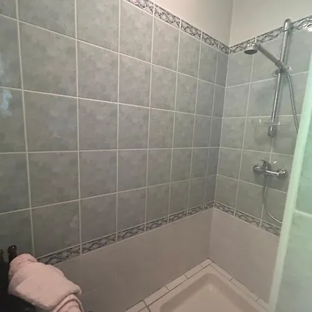 Bed & Breakfast La Pommeraie 76 3*