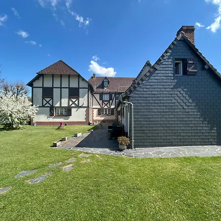 La Pommeraie 76 Bed & Breakfast 3*